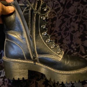 Madden girl size 9.5